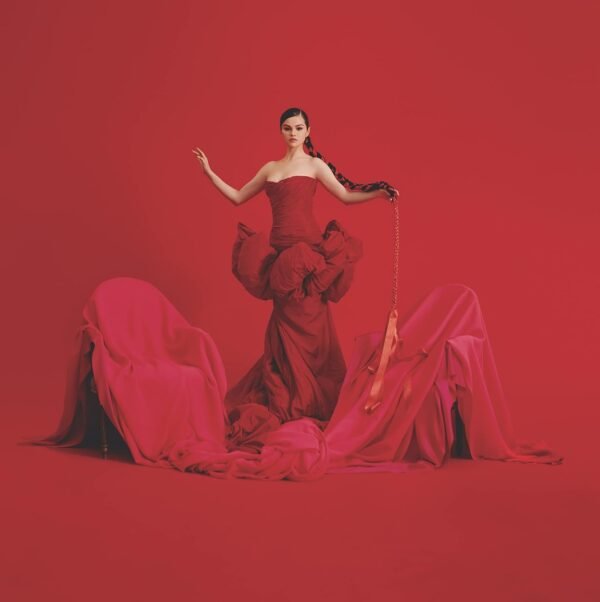 Selena Gomez Revelacion